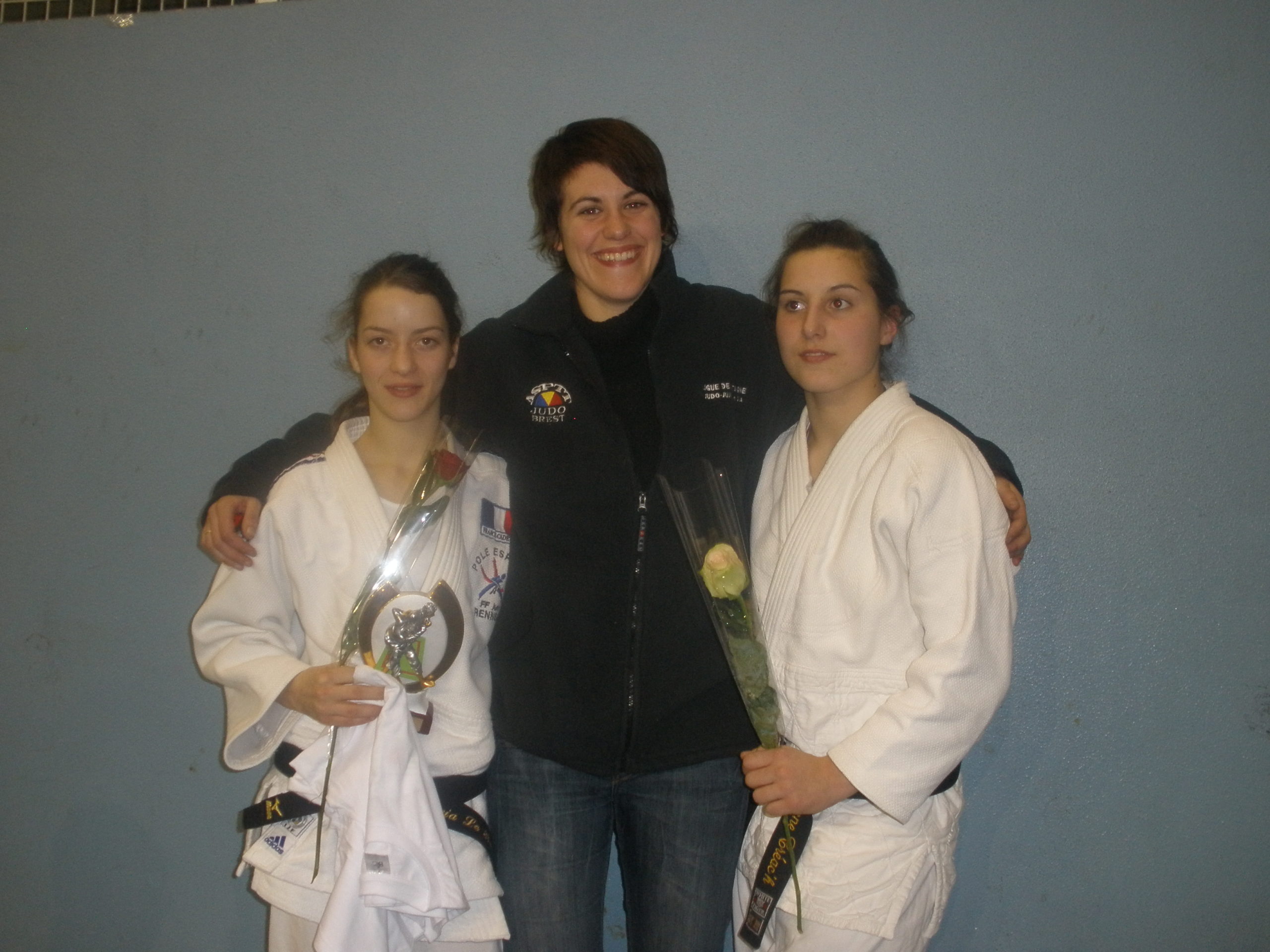 Loïcia 1ère et Charlène 3ème au tournoi de LANESTER